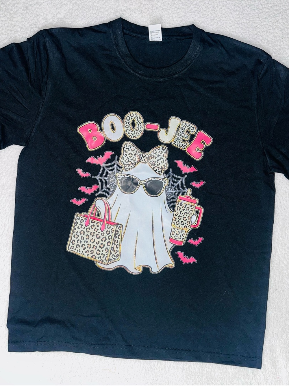 Boo-Jeé Graphic Tee - Black with Pink Accents